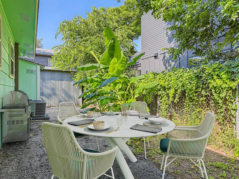 42 Anthony St — Photo 17