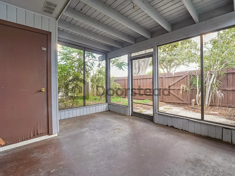 2434 Barbados Dr — Photo 19