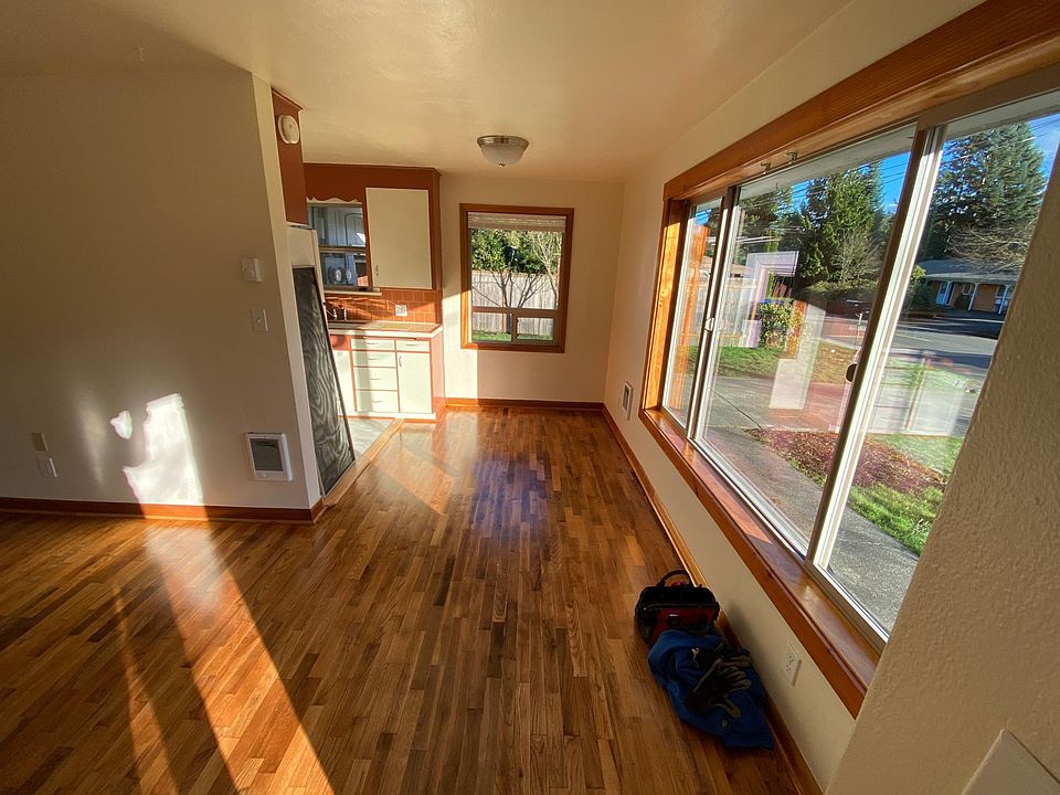 Dining area with South and East facing windows