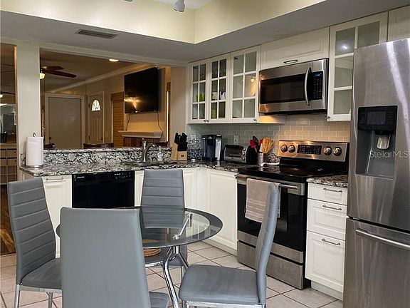 2nd image of 5207 Northdale Blvd