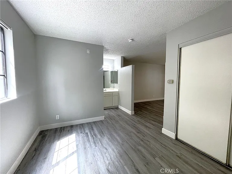 1130 Newport Ave #202 — Photo 9