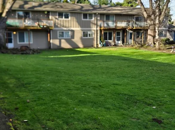 7015, 7015 SE Lake Rd APT 2, Milwaukie, OR 97267