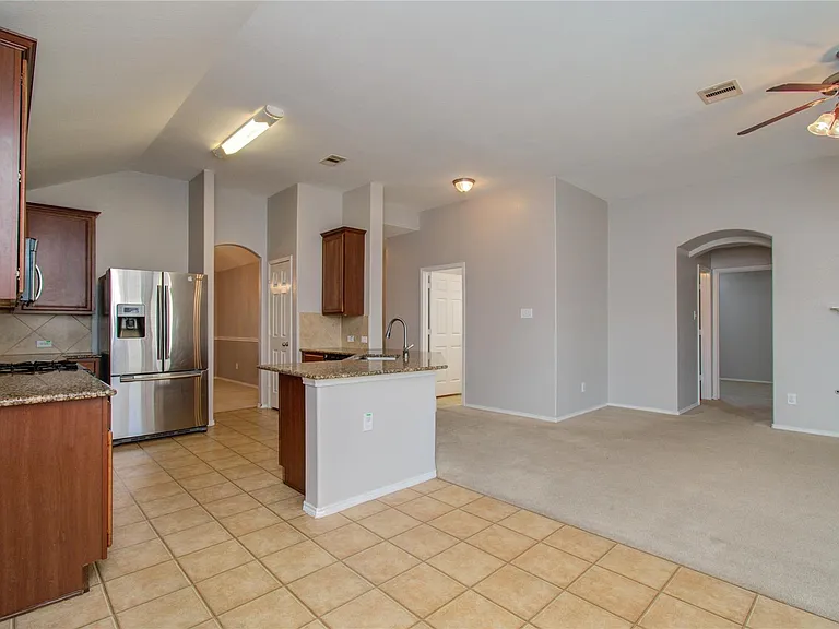 5003 Riverbridge Ct — Photo 9