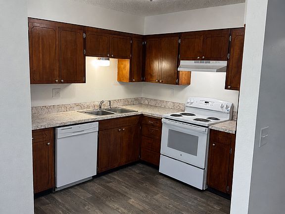 3rd image of 2144 NE Baker St APT 3