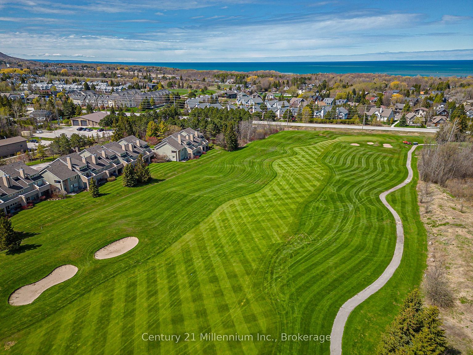 110 Fairway Ct #105
