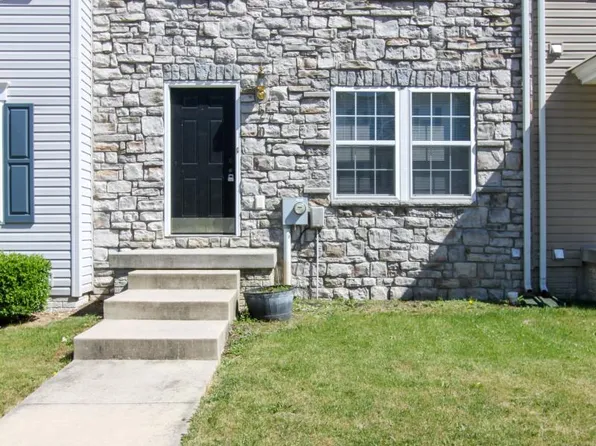 20 Dunlap Dr, Charles Town, WV 25414