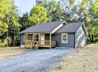 314 Hillcrest Cir, Etowah, TN 37331