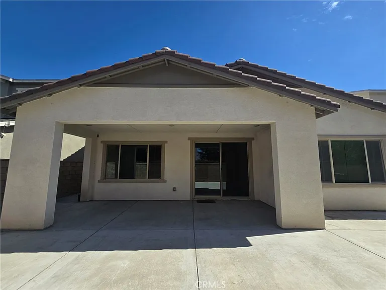 2679 E Penelope Ln — Photo 25