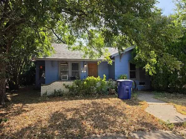 2609 1st St, Brownwood, TX 76801