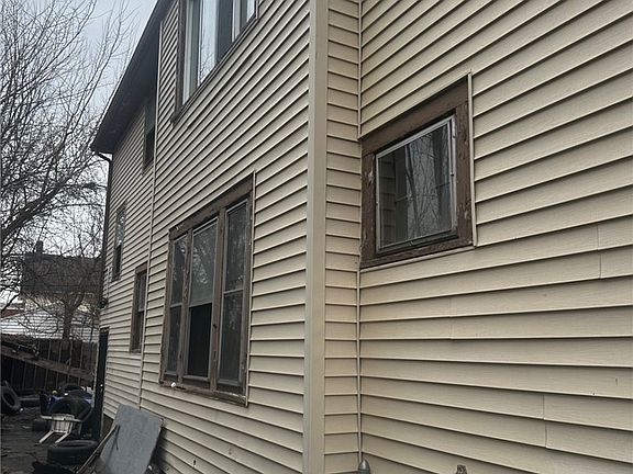 3rd image of 11709 Lenacrave Ave