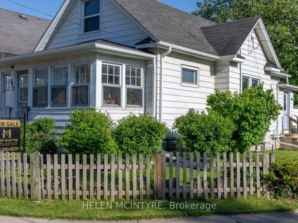 5012 Morrison St, Niagara Falls, ON L2E 2C6