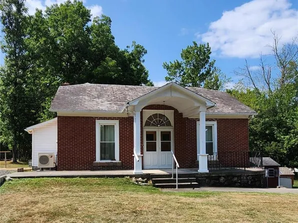 181 Old Pen Argyl Rd, Bangor, PA 18013