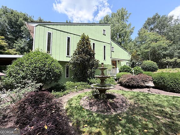 3rd image of 2880 Almand Ct NW