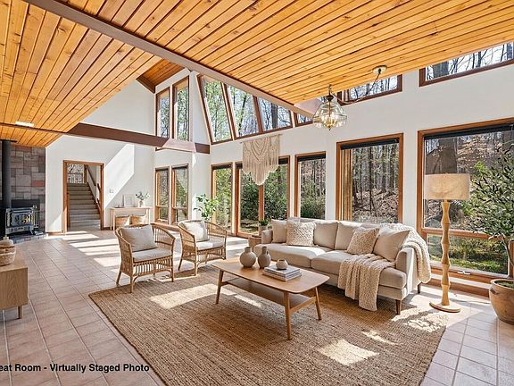 3rd image of 2012 Raccoon Run