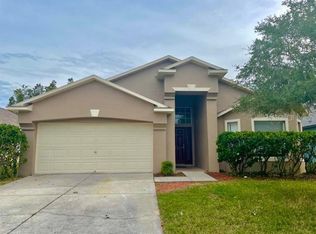 1420 Appleton Pl, Zephyrhills, FL 33543