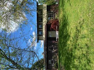 1901 Greenbrier Dr, Mount Vernon, IN 47620