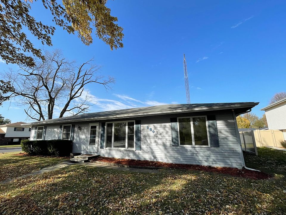 1st image of 280 Karen Dr