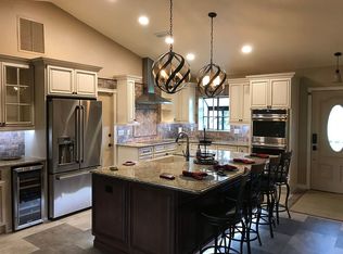 3901 75th Dr E, Sarasota, FL 34243