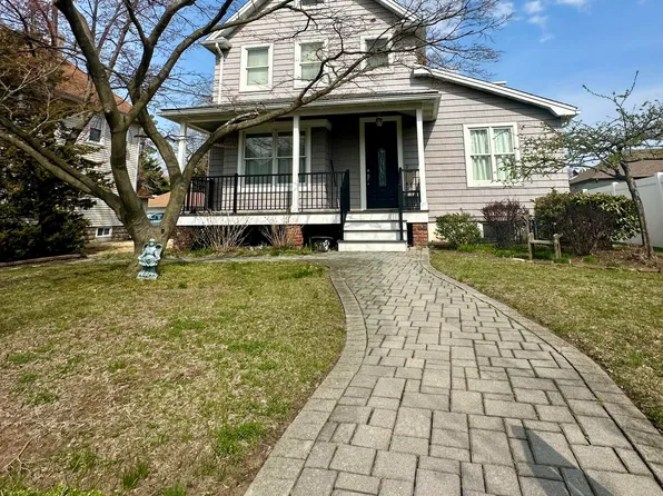 29 Joline Ave, Staten Island, NY 10307