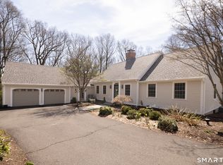 122 Crest Road, Middlebury, CT 06762