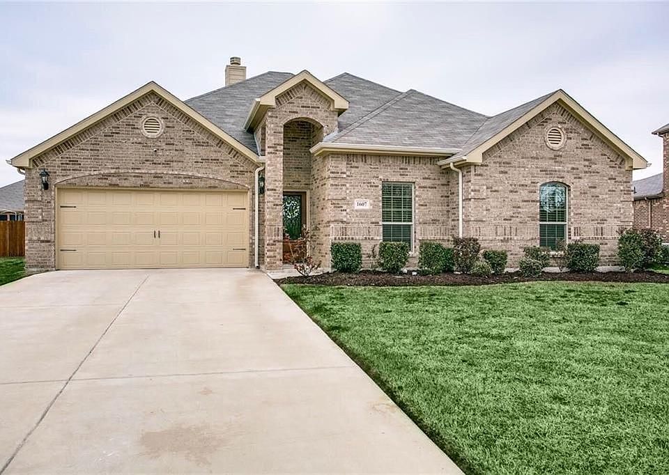 1st image of 1607 Midlake Dr