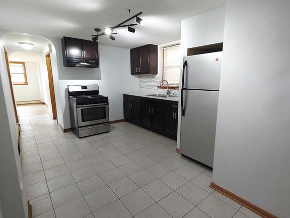 5th image of 6008 S Komensky Ave Floor 1
