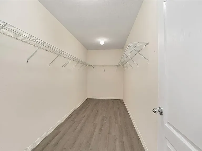6742 SW 64th Ave — Photo 14