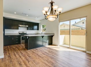 308 S Barranca Ave #1, Covina, CA 91723