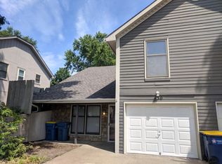 430 Lee Dr, Liberty, MO 64068