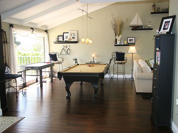 Room for Entertaining