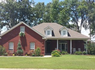 80 McGee St, Lonoke, AR 72086