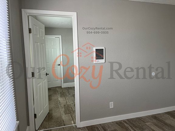 4th image of 190 Wilson St E #204