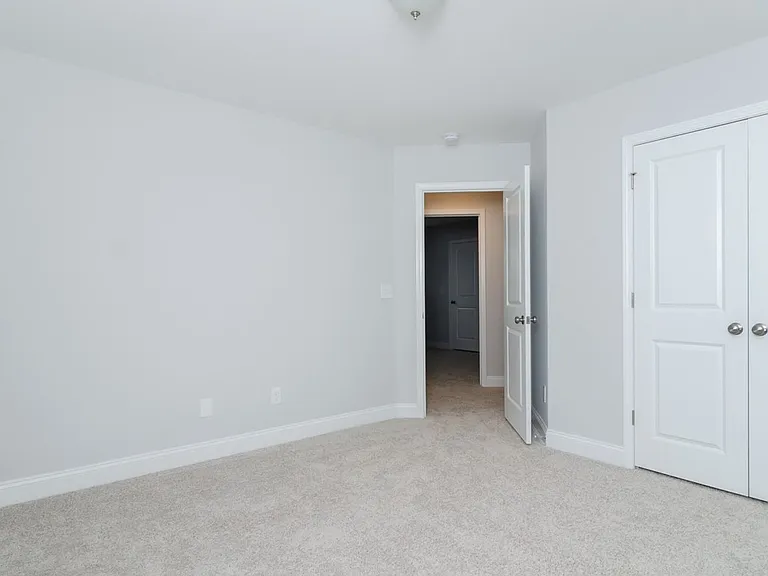 1575 Grey Cliff Run — Photo 17