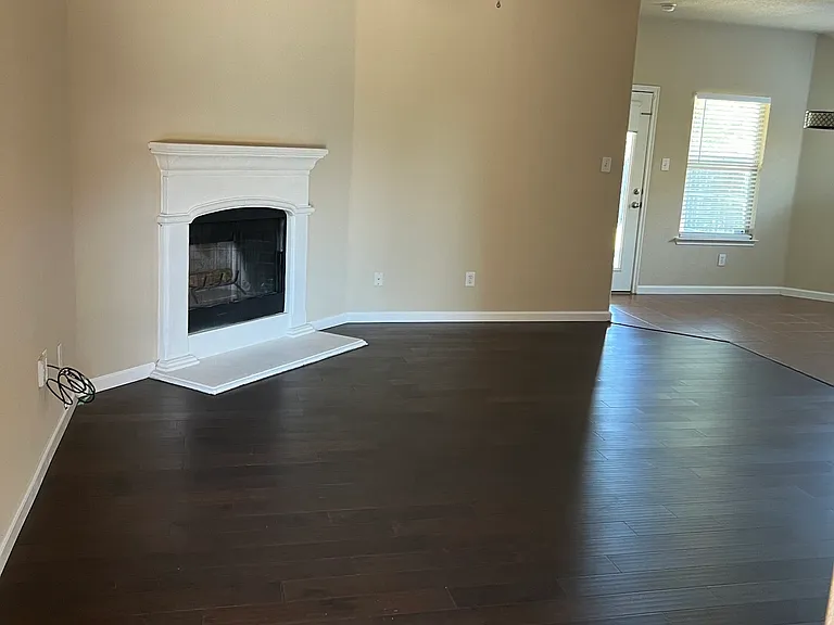 1501 Applegate Way — Photo 6