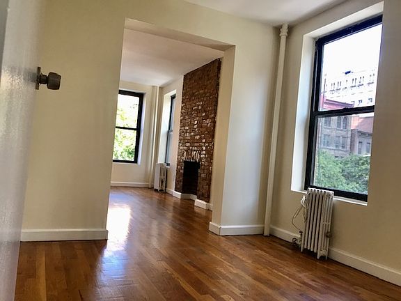 5th image of 300 E 78th St #3NW