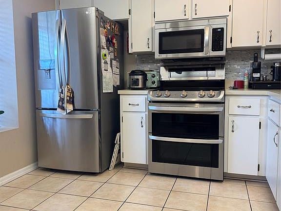 5th image of 10520 Millriver Dr