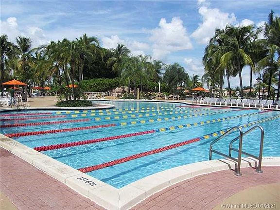 3rd image of 10929 NW 69th St #10929