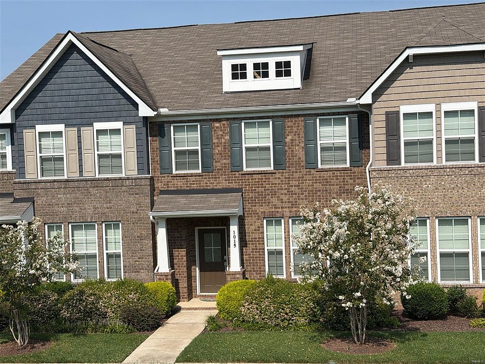 1st image of 1015 Henley Ln