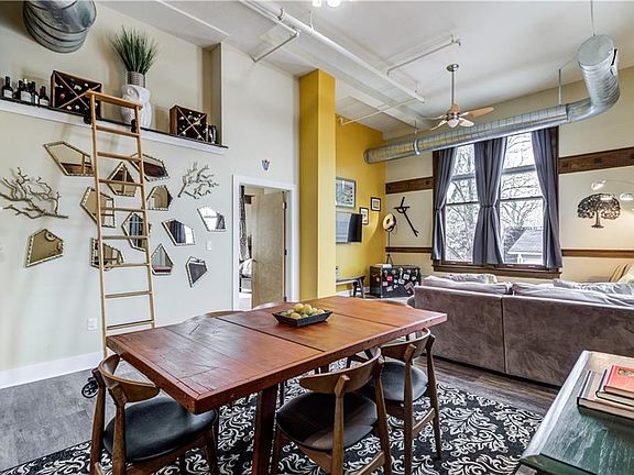 4th image of 3200 Franklin Blvd APT 101