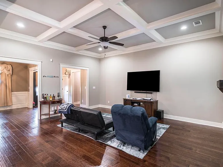 102 Scarlet Oak Way — Photo 11