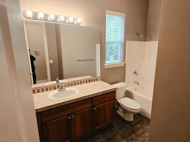 81 Mount Constance Way — Photo 24