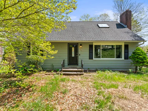 126 Carey Avenue, Meriden, CT 06451