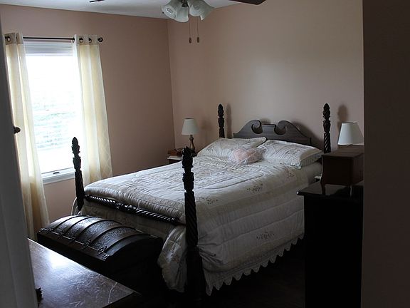 5th image of 275-277 Beverly Dr SW