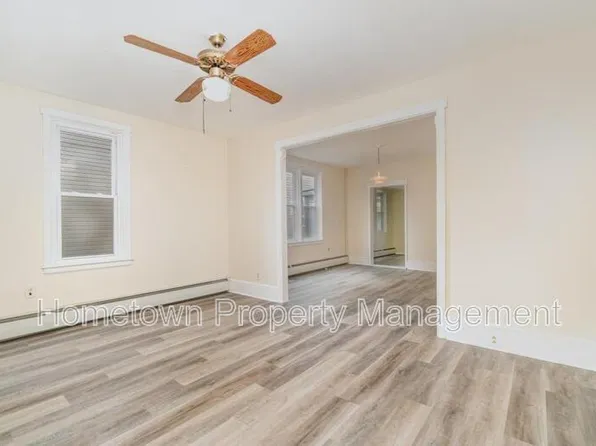 534 W Market St, Williamstown, PA 17098