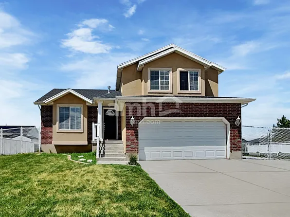 980 S Inverness Dr, Syracuse, UT 84075