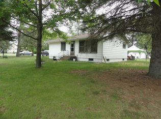 W5895 Muskellunge Lake Rd, Tomahawk, WI 54487