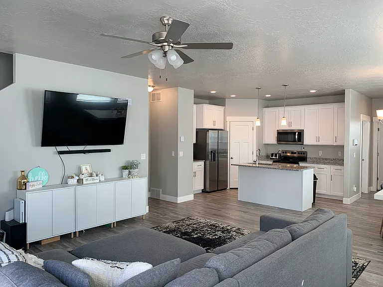 1638 N 1330 E — Photo 10