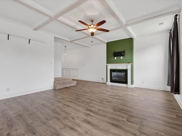1264 Black Oak Cir — Photo 45