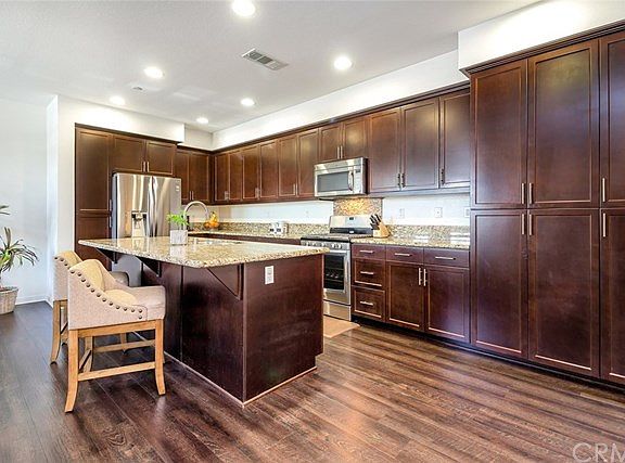 4th image of 184 Borrego Dr
