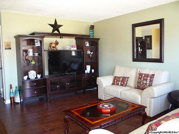 4th image of 14012 Sandhurst Dr SW